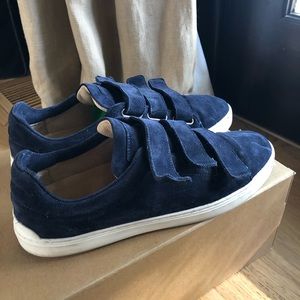 Rag and bone Velcro blue suede shoes